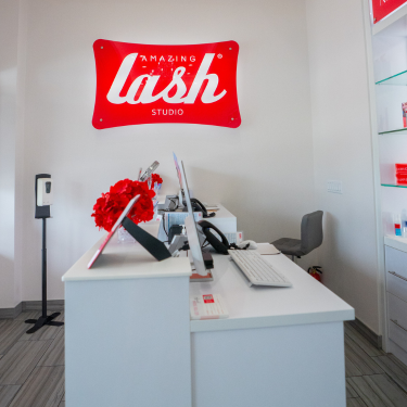 $15 off at Amazing Lash Studio icon